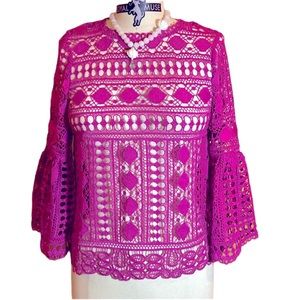 Pink Lace Top 💓 Pull Over One back Button Key Hole Sz Small fits Med & Large